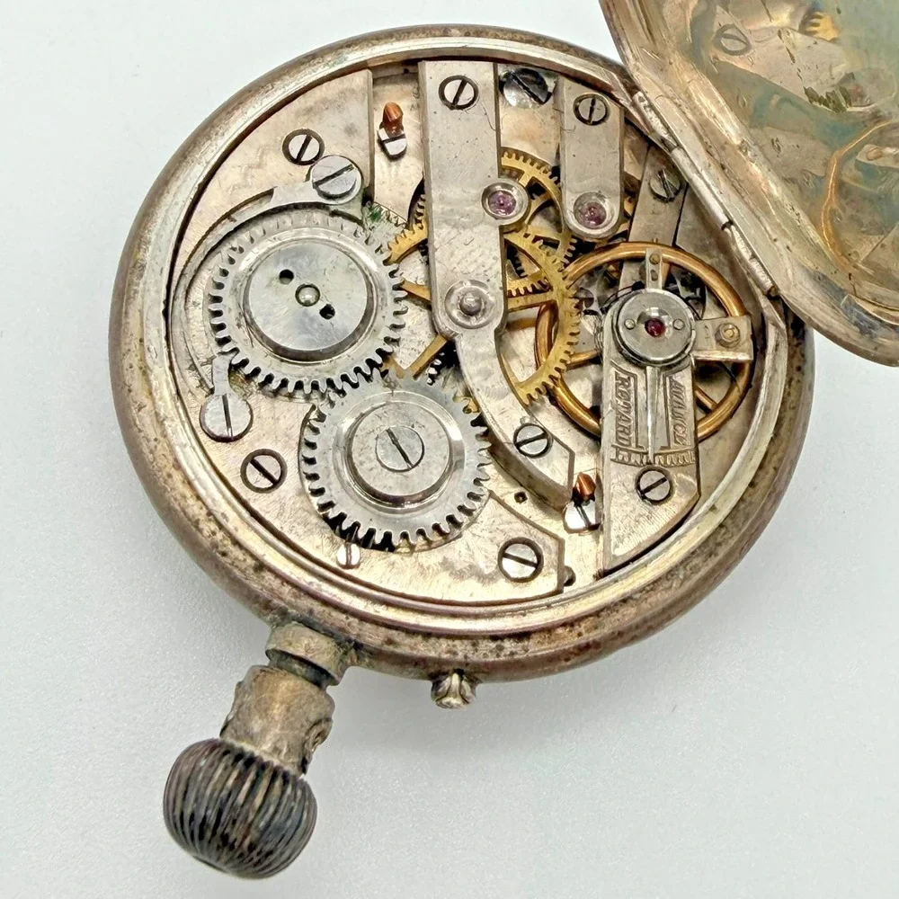 Antique Swiss Pocket Watch Floral Engraved Case Cylindre 8 Rubis Mechanical Wind